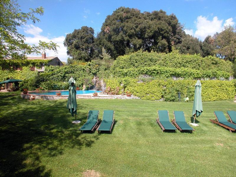 La Riserva Montebello ボルセーナ エクステリア 写真