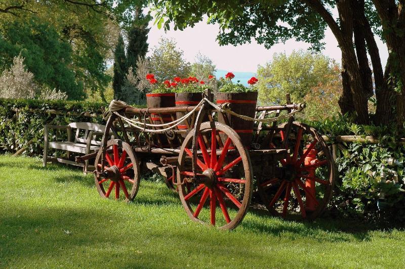 La Riserva Montebello ボルセーナ エクステリア 写真